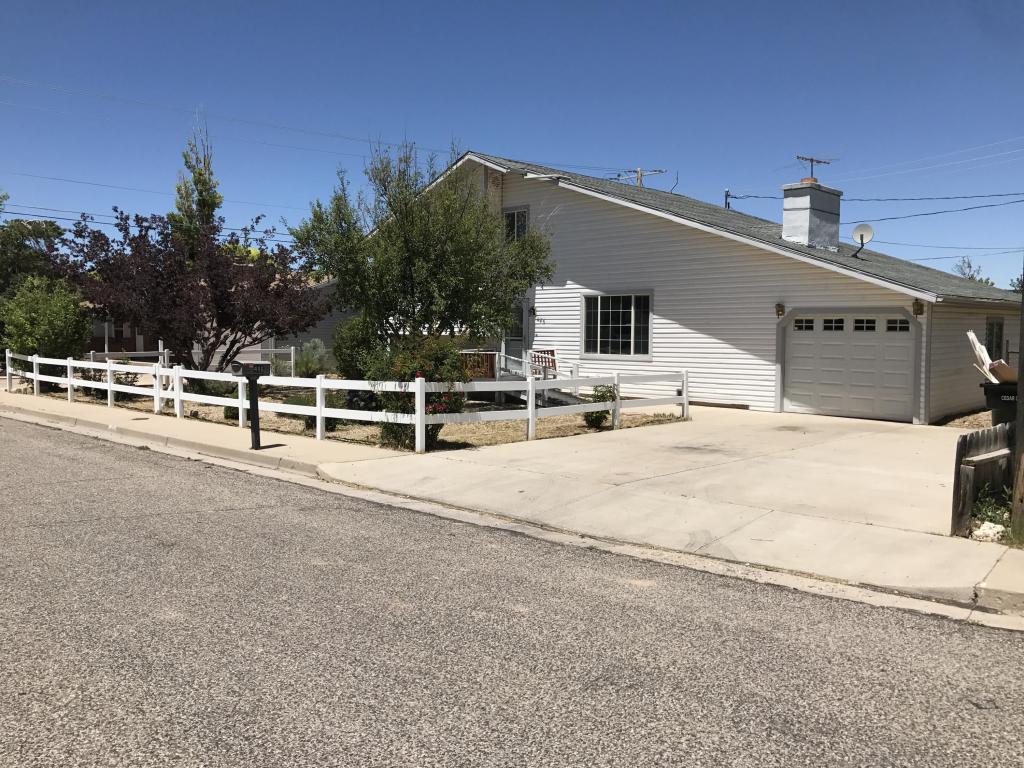 486 W Bristlecone DR, Cedar City, UT 84720