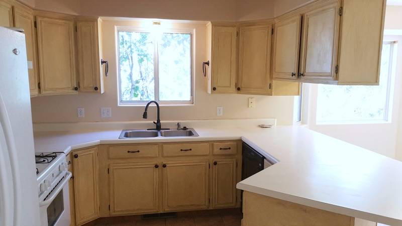 2261 W Sunnyside Dr, Cedar City, UT 84720