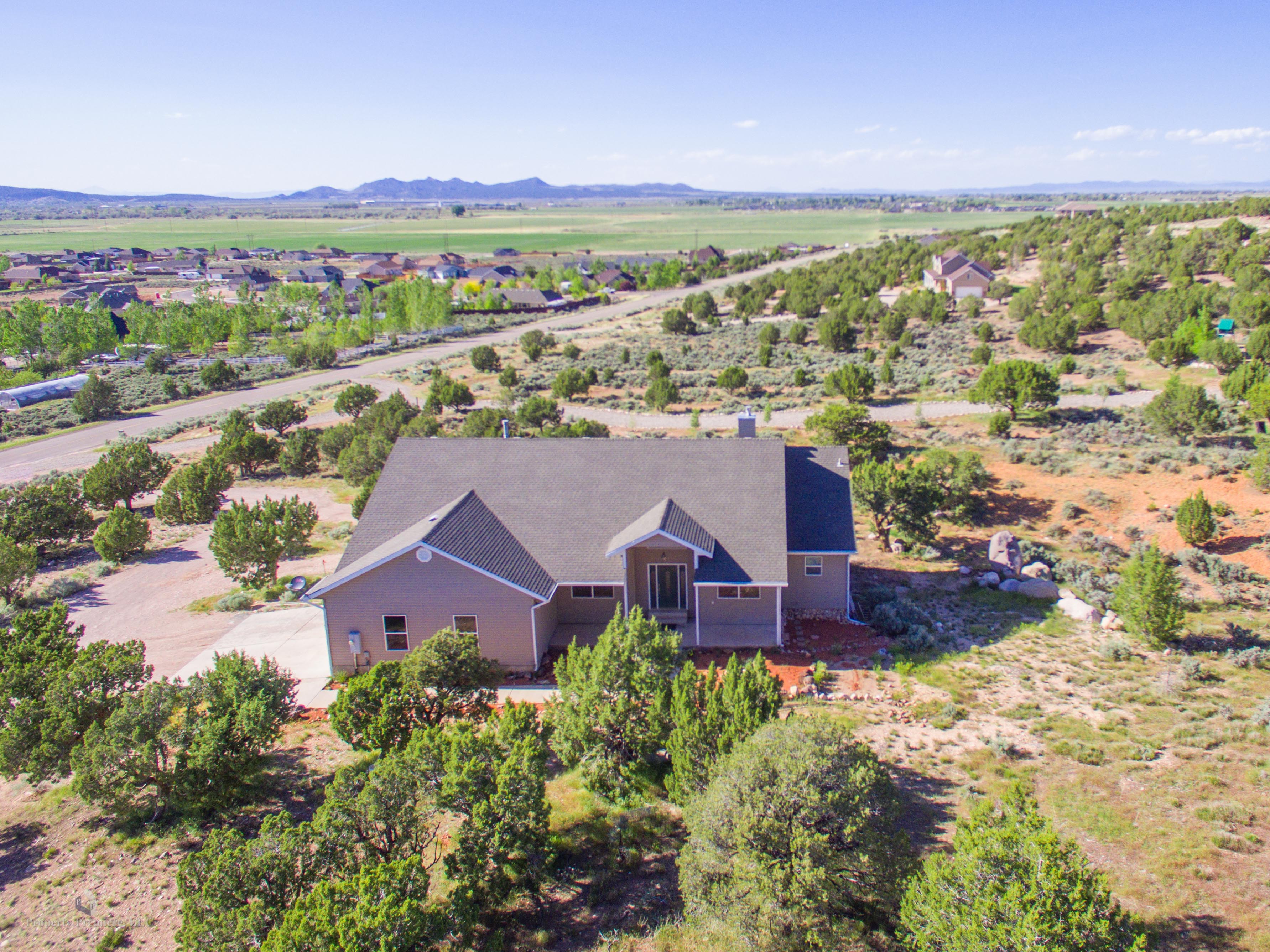 1099 S West view Dr., Cedar City, UT 84720