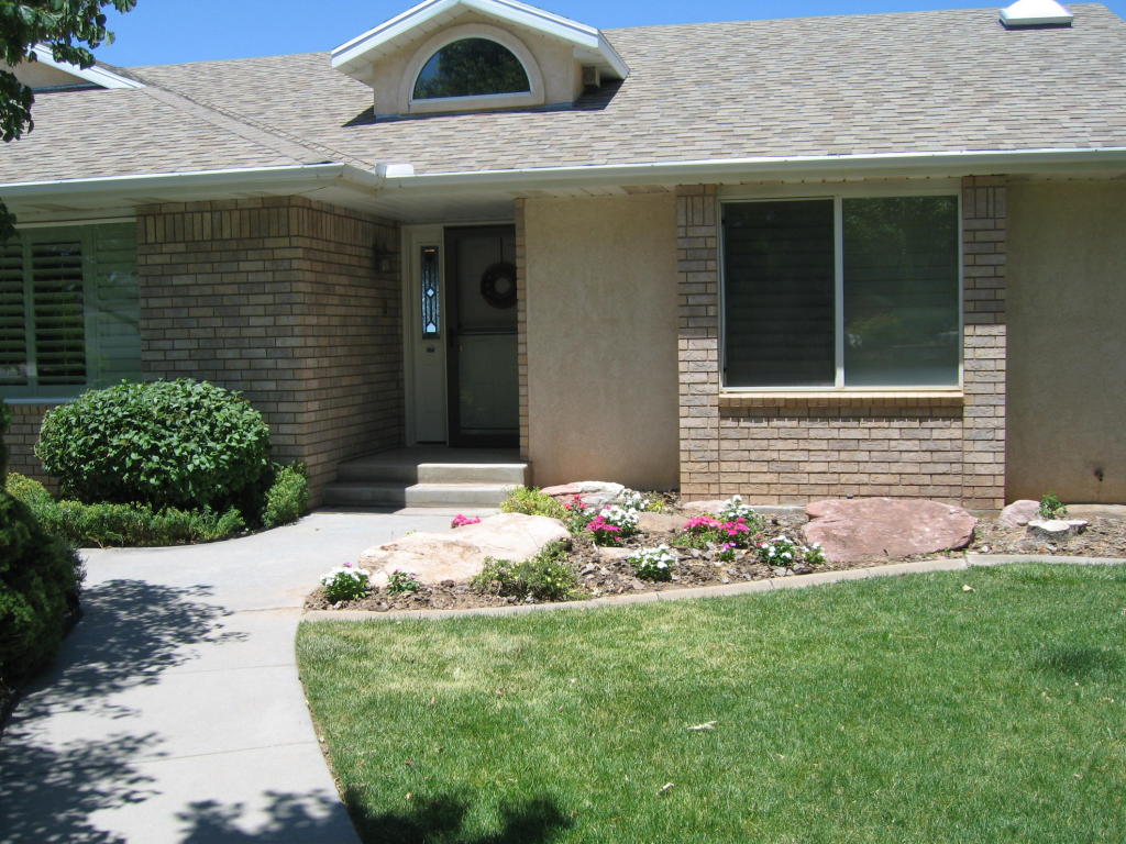 2146 W Sunset Pointe DR, Cedar City, UT 84720