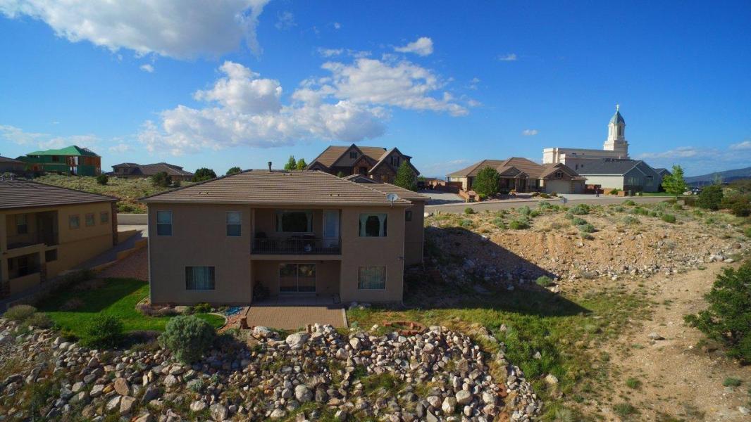2529 400 S Carmel Canyon Dr, Cedar City, UT 84720