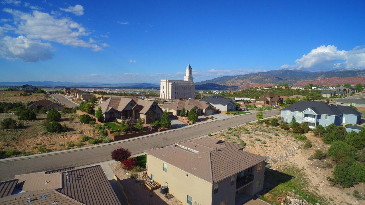 2529 400 S Carmel Canyon Dr, Cedar City, UT 84720