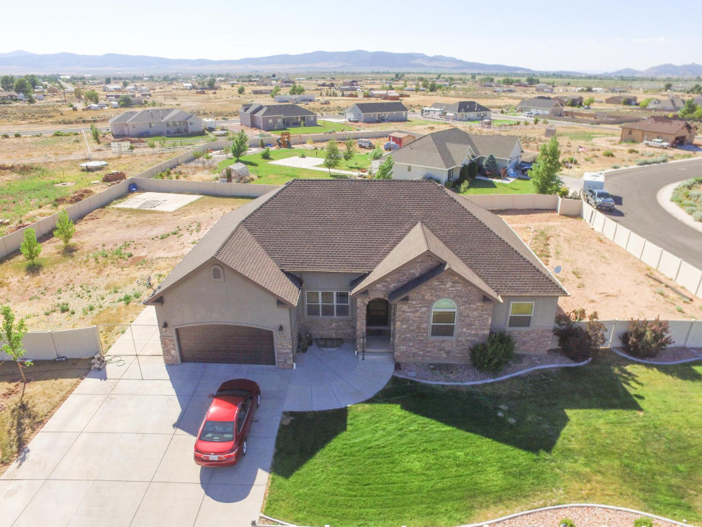 1280 S Laurie LN, Cedar City, UT 84720
