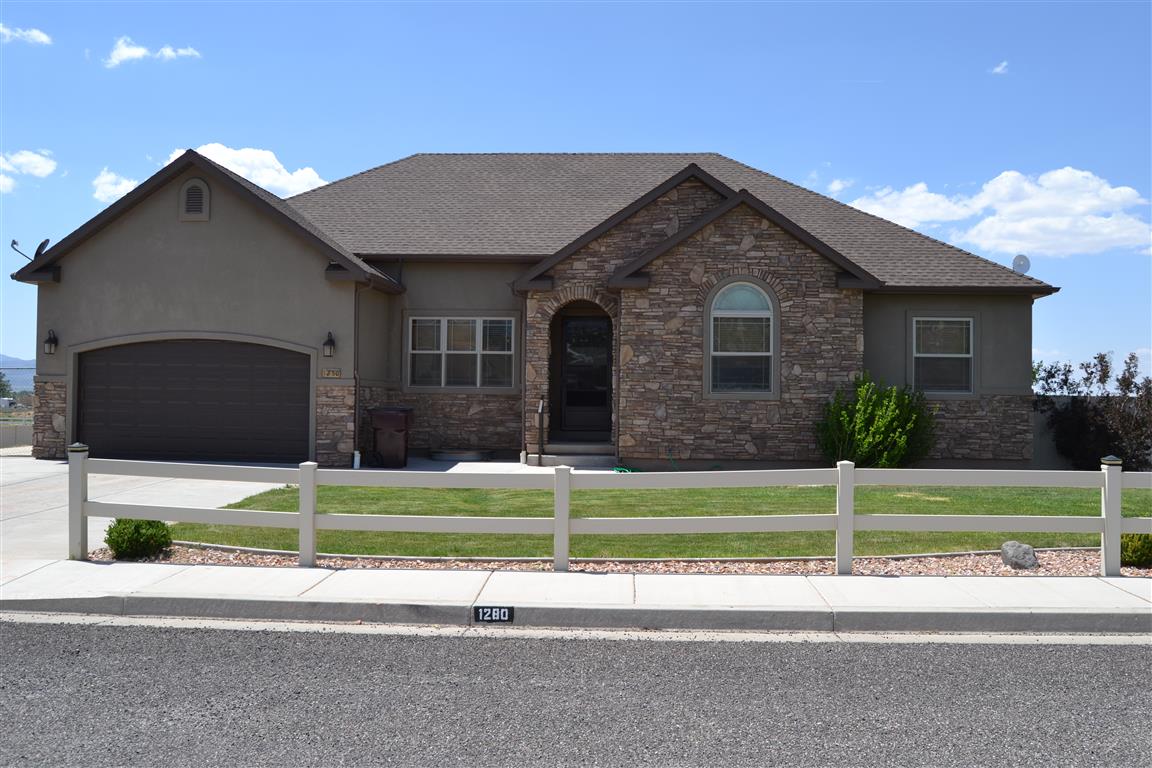 1280 S Laurie Ln, Cedar City, UT 84720
