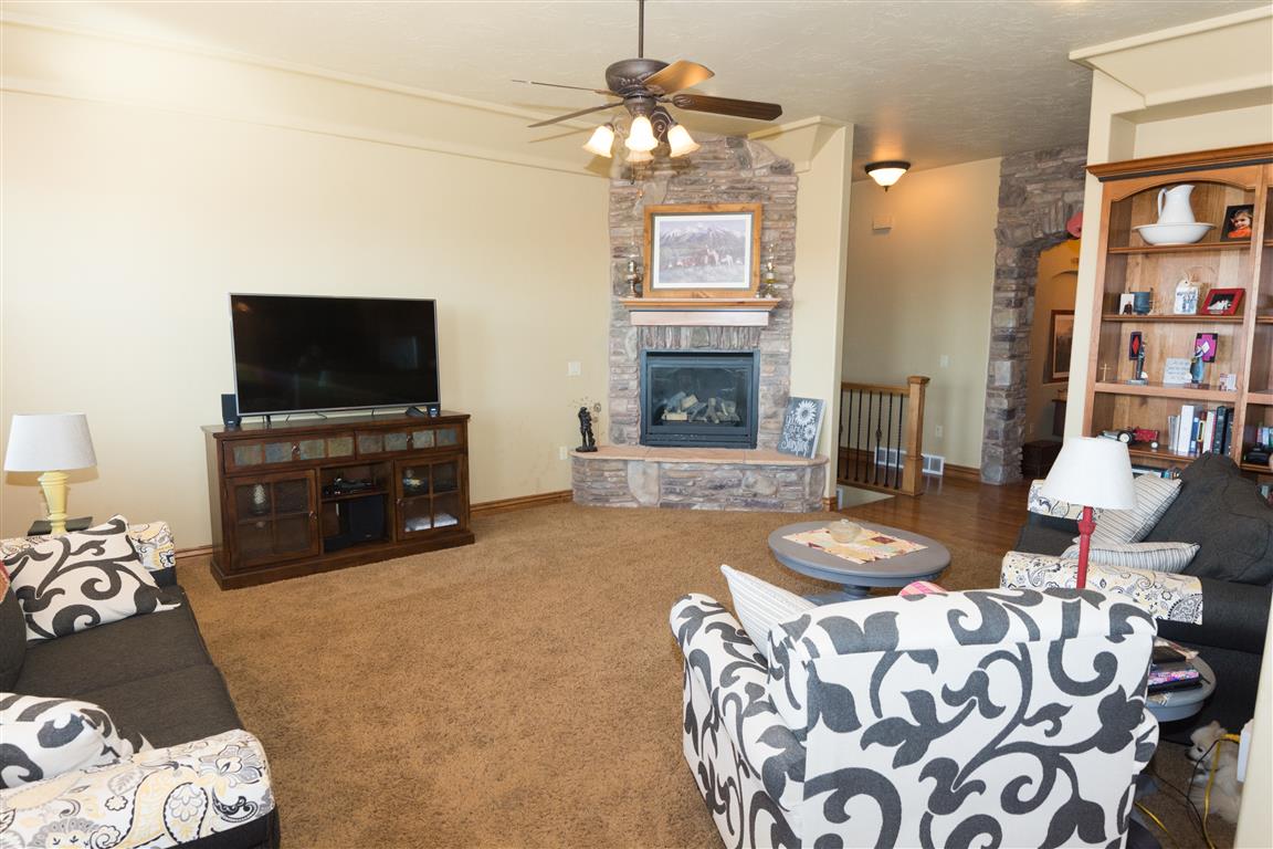 1280 S Laurie Ln, Cedar City, UT 84720