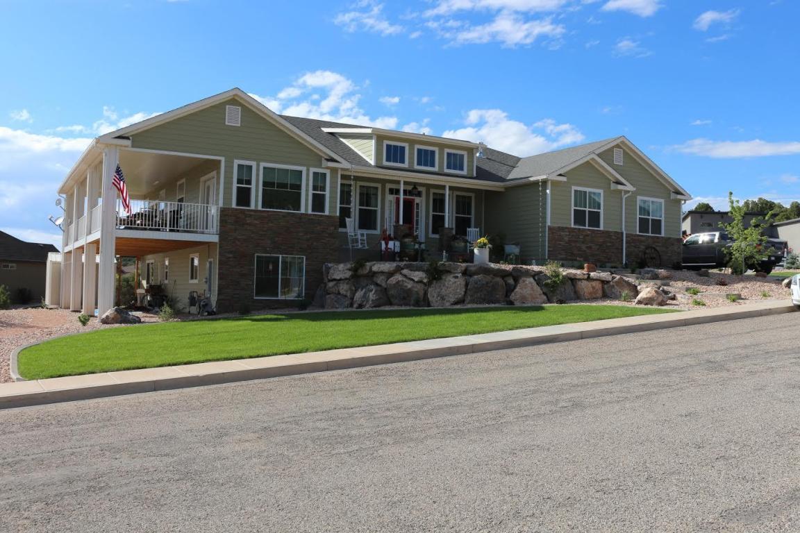 2140 S Hawk Dr, Cedar City, UT 84720