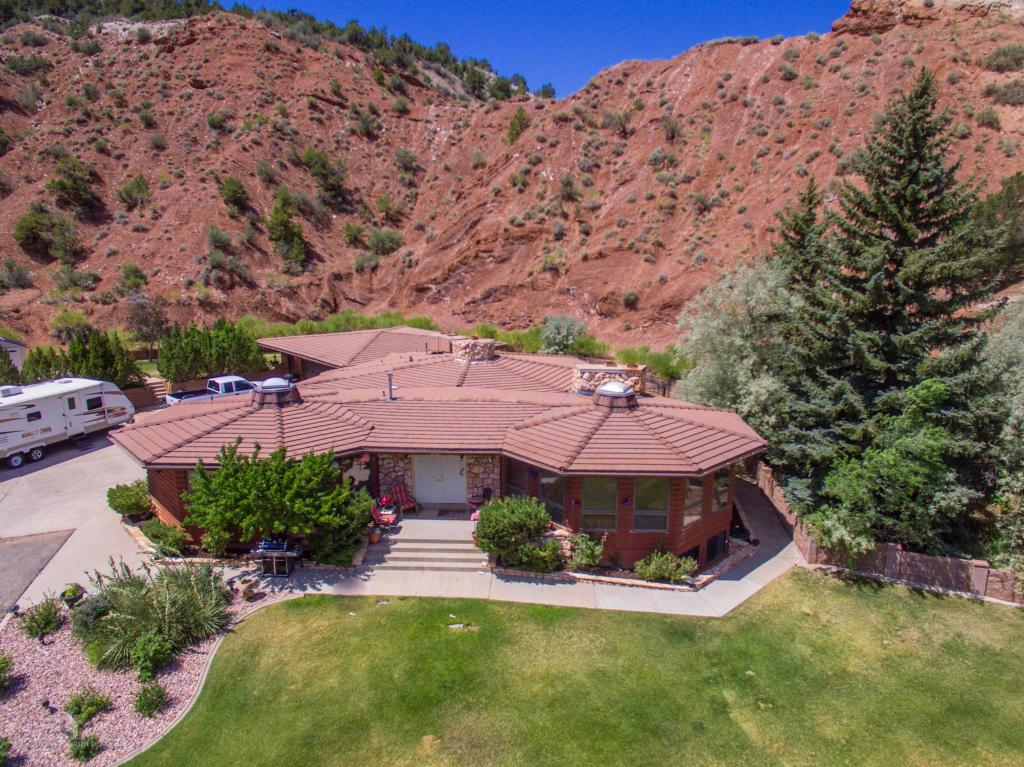 330 Spring Canyon RD, Cedar City, UT 84720