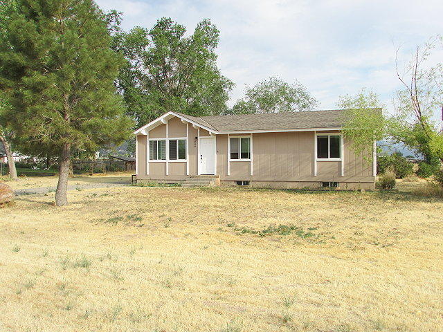 209 W Appoloosa LP, Enoch, UT 84721