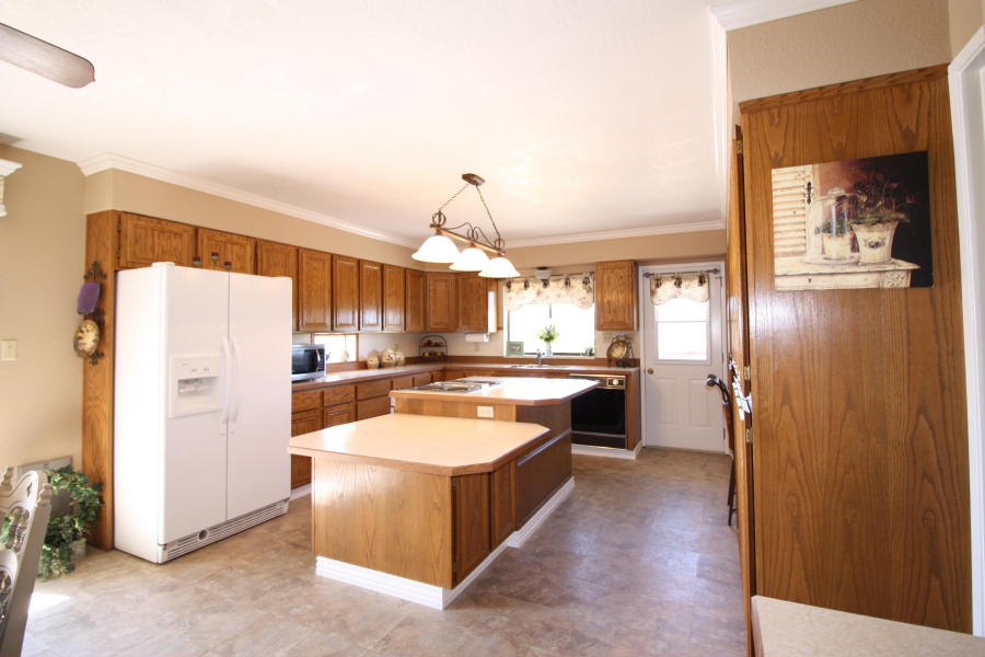 2135 N Wedgewood Ln, Cedar City, UT 84721