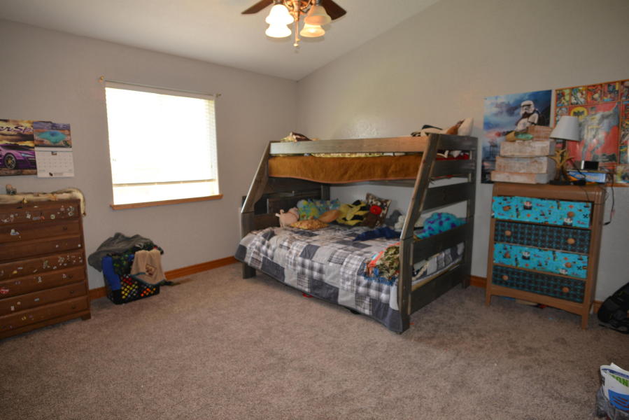 3895 N Quarterhorse, Enoch, UT 84721
