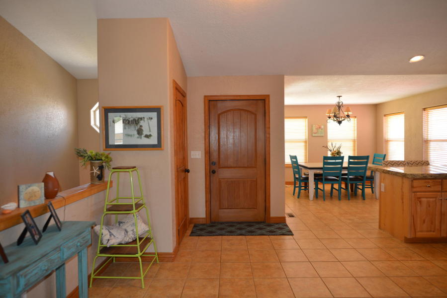 3895 N Quarterhorse, Enoch, UT 84721