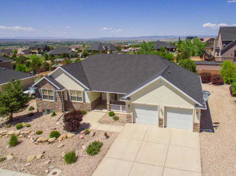 957 E Nichols Canyon Rd, Cedar City, UT 84721