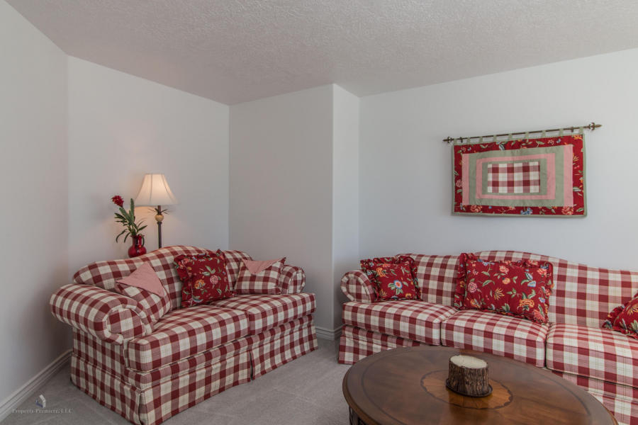 957 E Nichols Canyon Rd, Cedar City, UT 84721