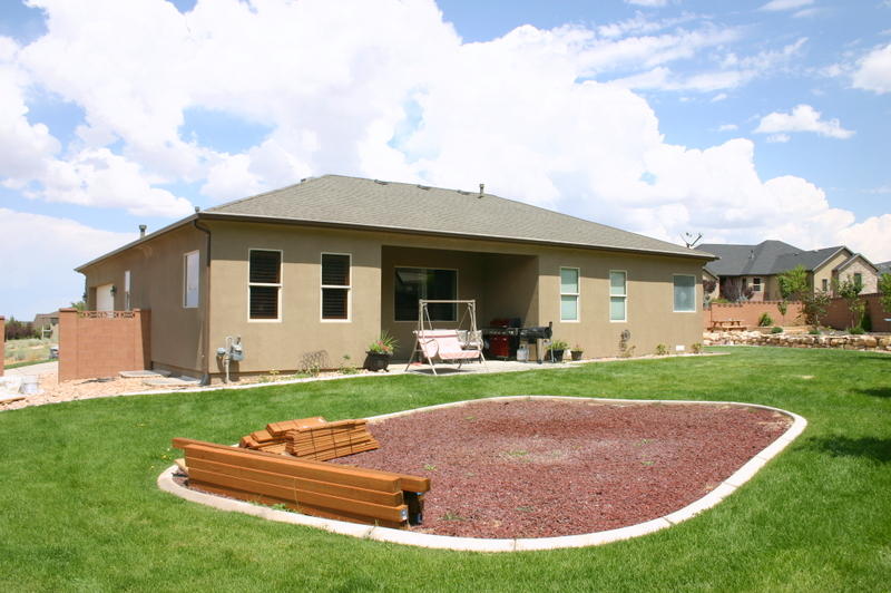 1018 E 1975 N , Cedar City, UT 84721