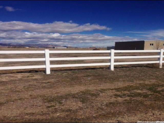 1139 E Austin Dr N, Elsinore, UT 84724