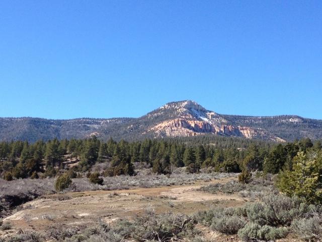 10190 W Old Escalante RD, Escalante, UT 84726
