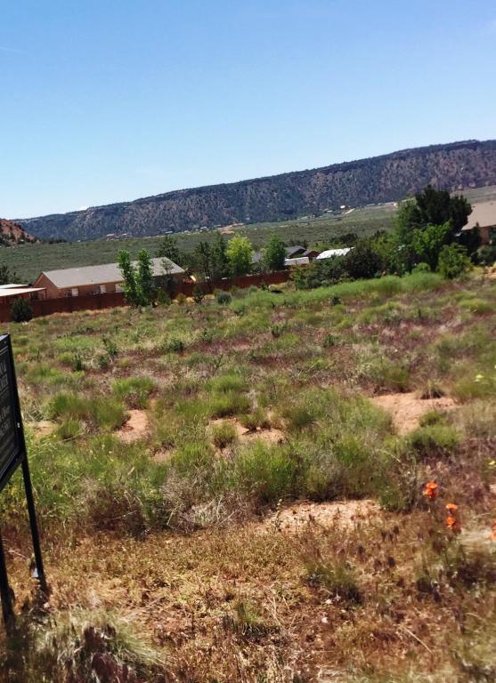 963 W Foothill , Hurricane, UT 84737