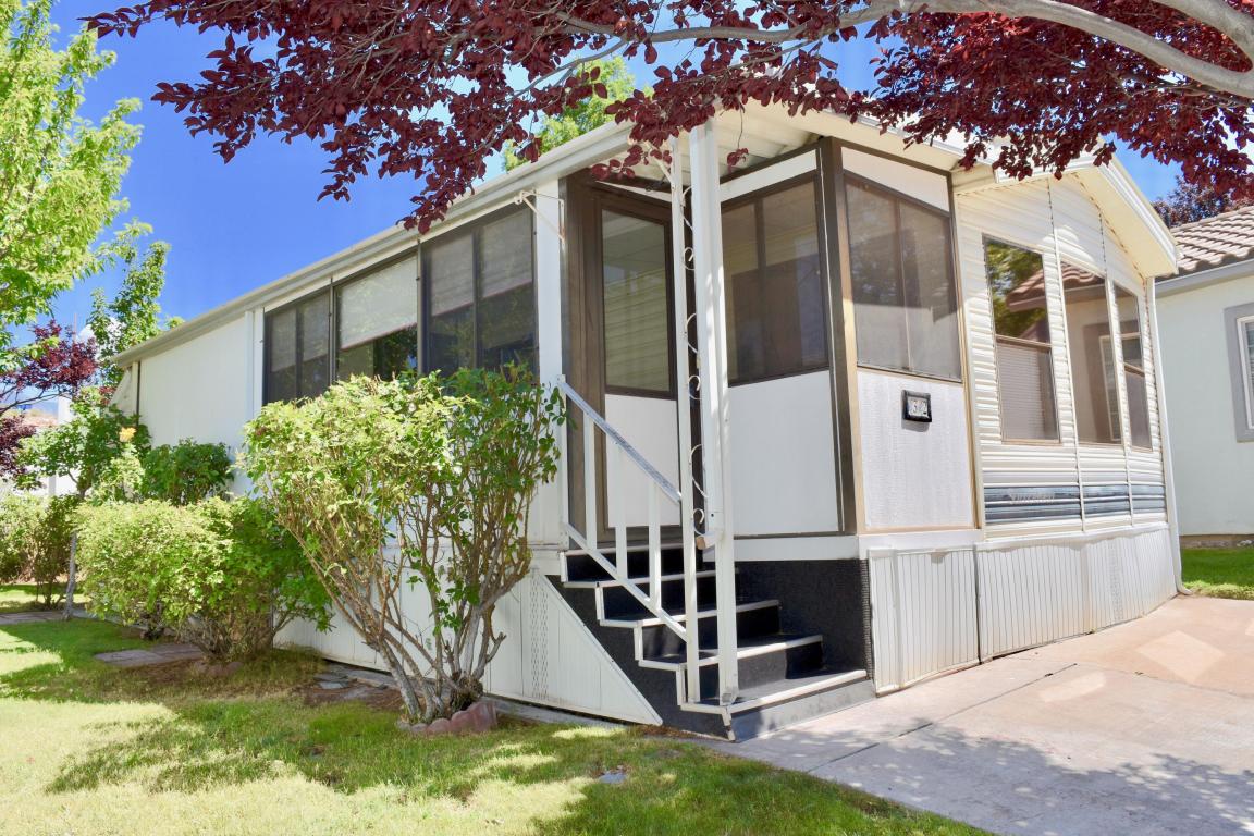 32 Cottonwood LN, Harrisburg, UT 84737