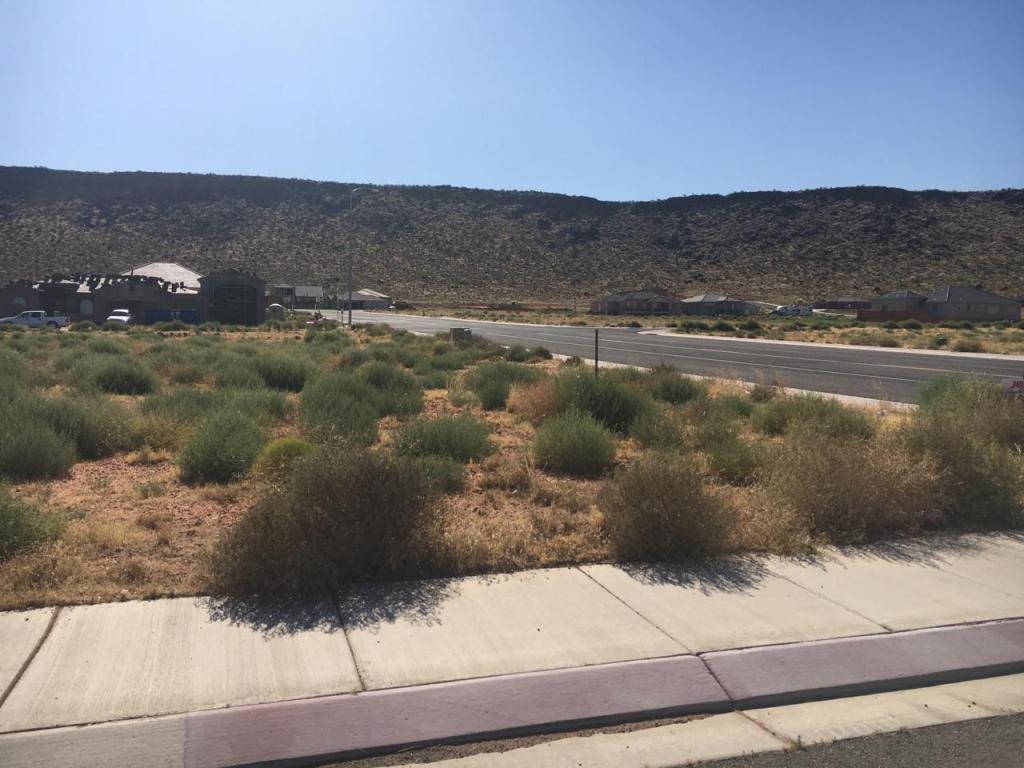3400 W Dixie Springs DR, Hurricane, UT 84737