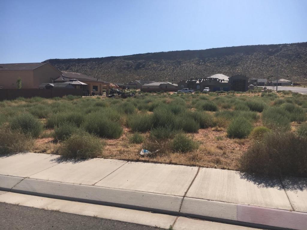 3400 W Dixie Springs DR, Hurricane, UT 84737