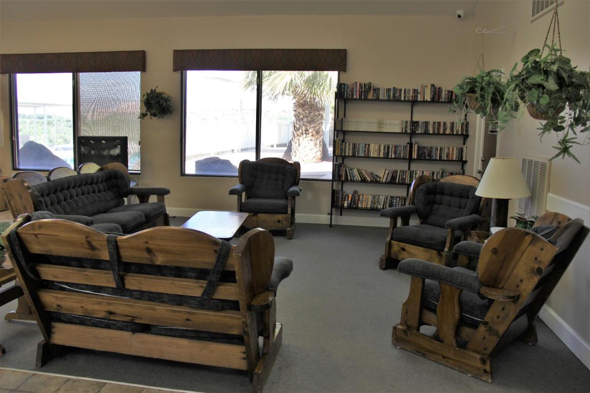 40 Pheasant DR, Hurricane, UT 84737