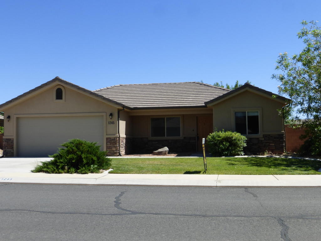 1245 W 275 N, Hurricane, UT 84737
