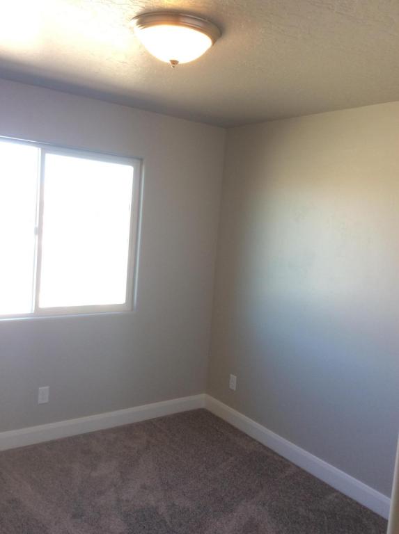 295 N 2680 W, Hurricane, UT 84737