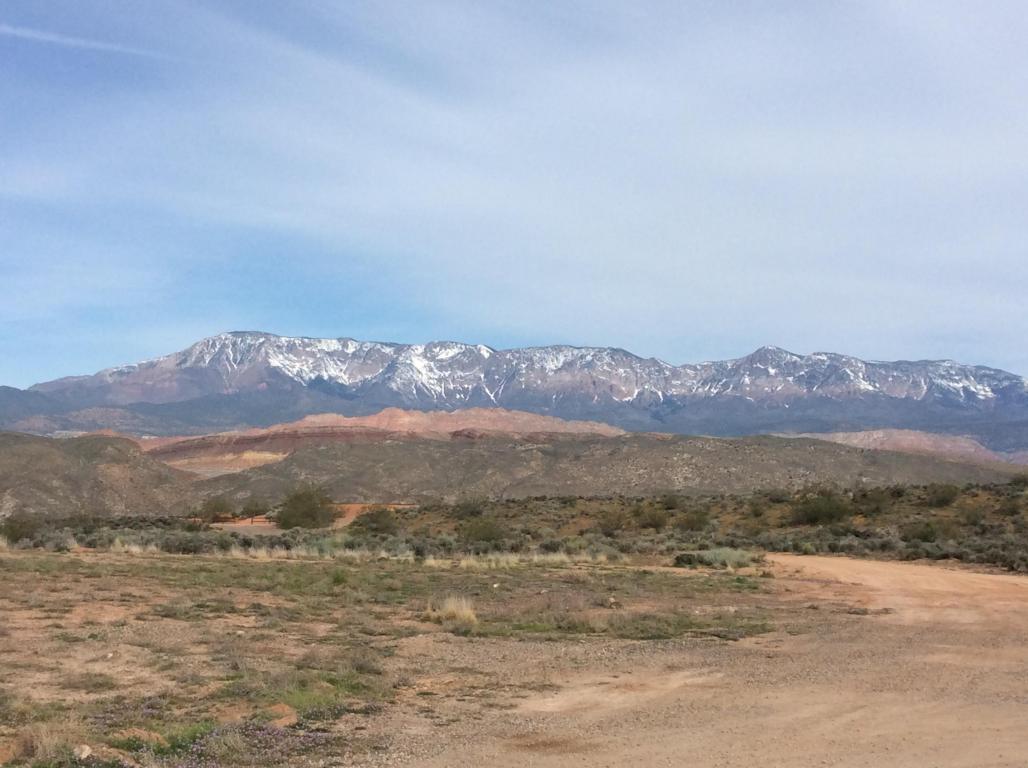 257 N 2680 W, Hurricane, UT 84737