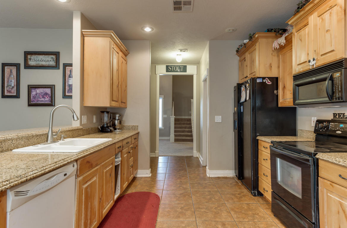961 N 20 W, Hurricane, UT 84737