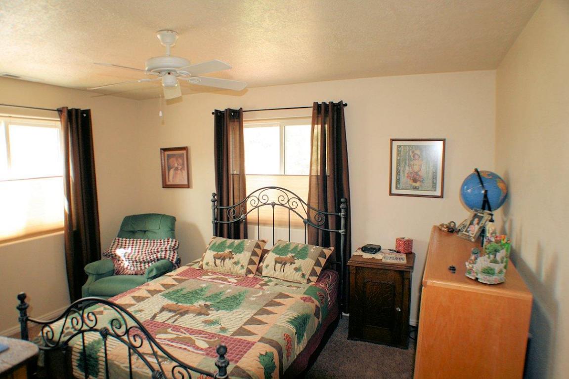 1384 N Rome Way, Apple Valley, UT 84737