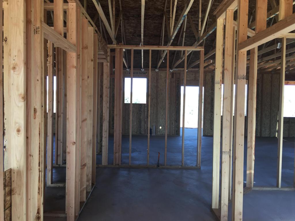 1704 S Manzanita DR, Apple Valley, UT 84737