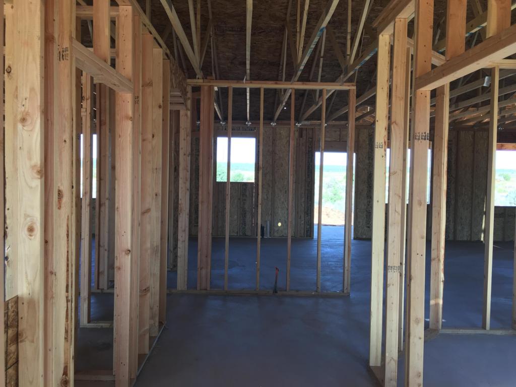 1704 S Manzanita DR, Apple Valley, UT 84737