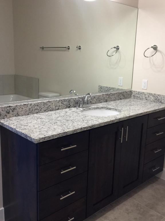W North Villas DR, Hurricane, UT 84737