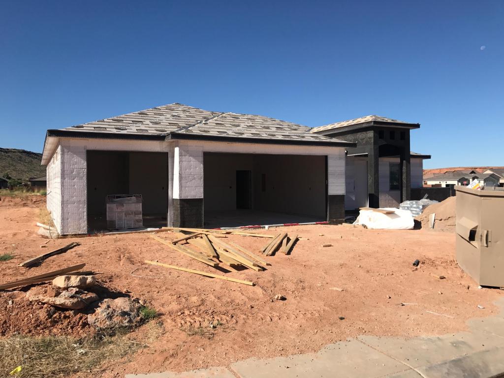 3335 W 2570 S, Hurricane, UT 84737