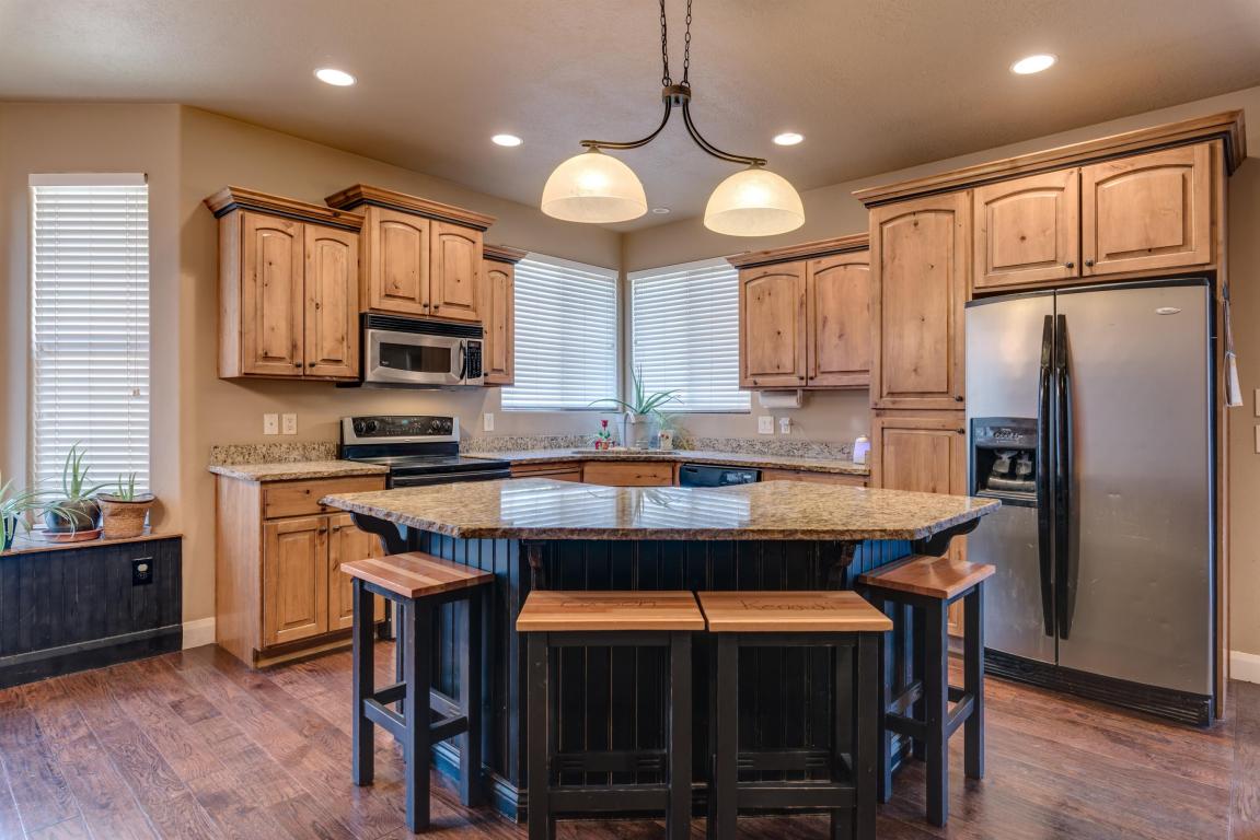 632 E HIGHWAY 59, Hurricane, UT 84737