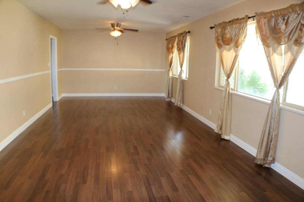 1330 S 180 W, Hurricane, UT 84737