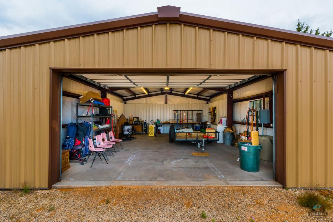 1123 E Big Pinion LN, Apple Valley, UT 84737