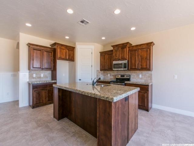 3318 W 2700 S, Hurricane, UT 84737