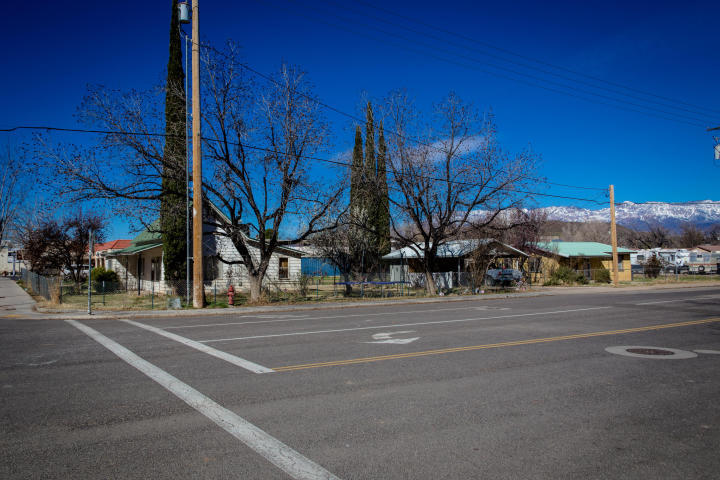 27 N 100 E, Hurricane, UT 84737