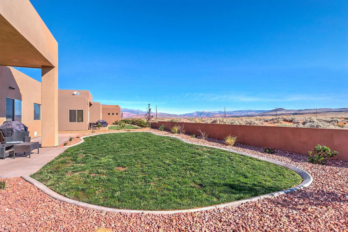 3201 S 4900 W, Hurricane, UT 84737