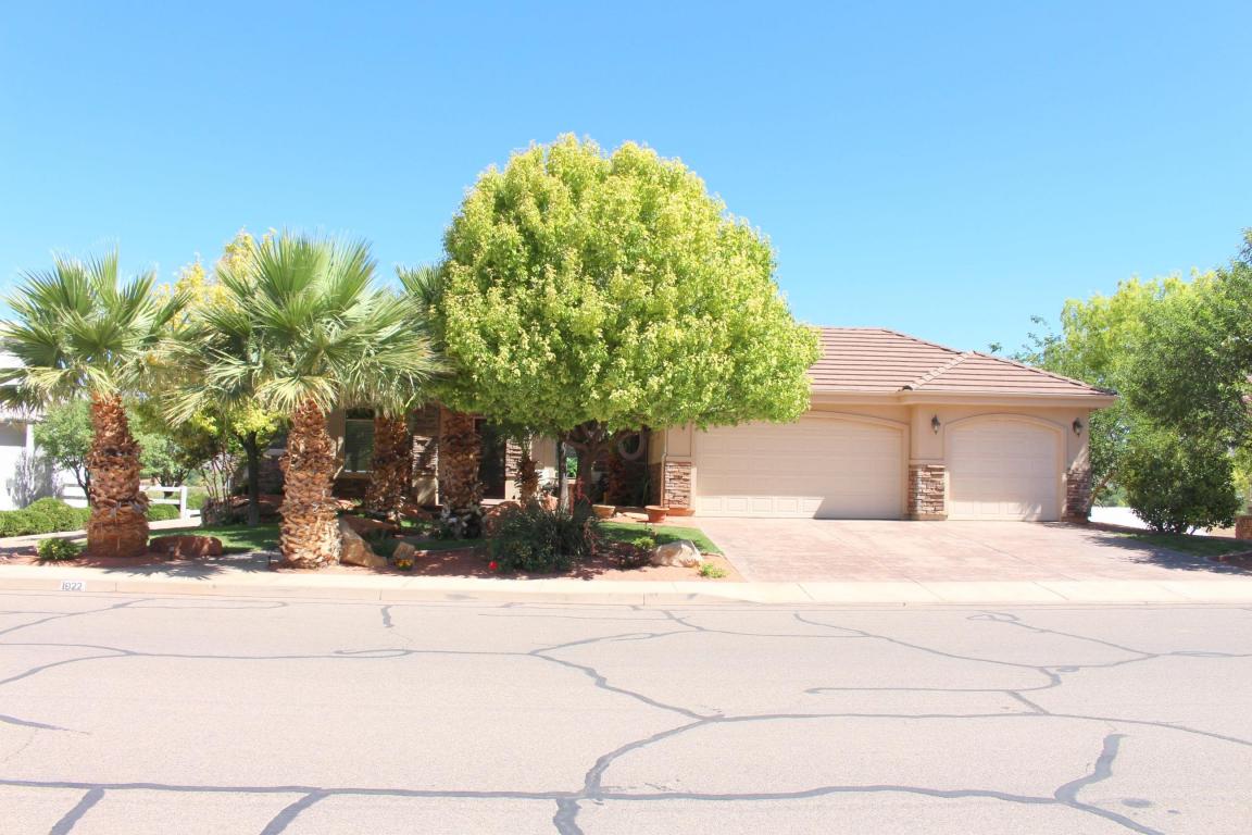 1922 Angel Heights DR, Hurricane, UT 84737