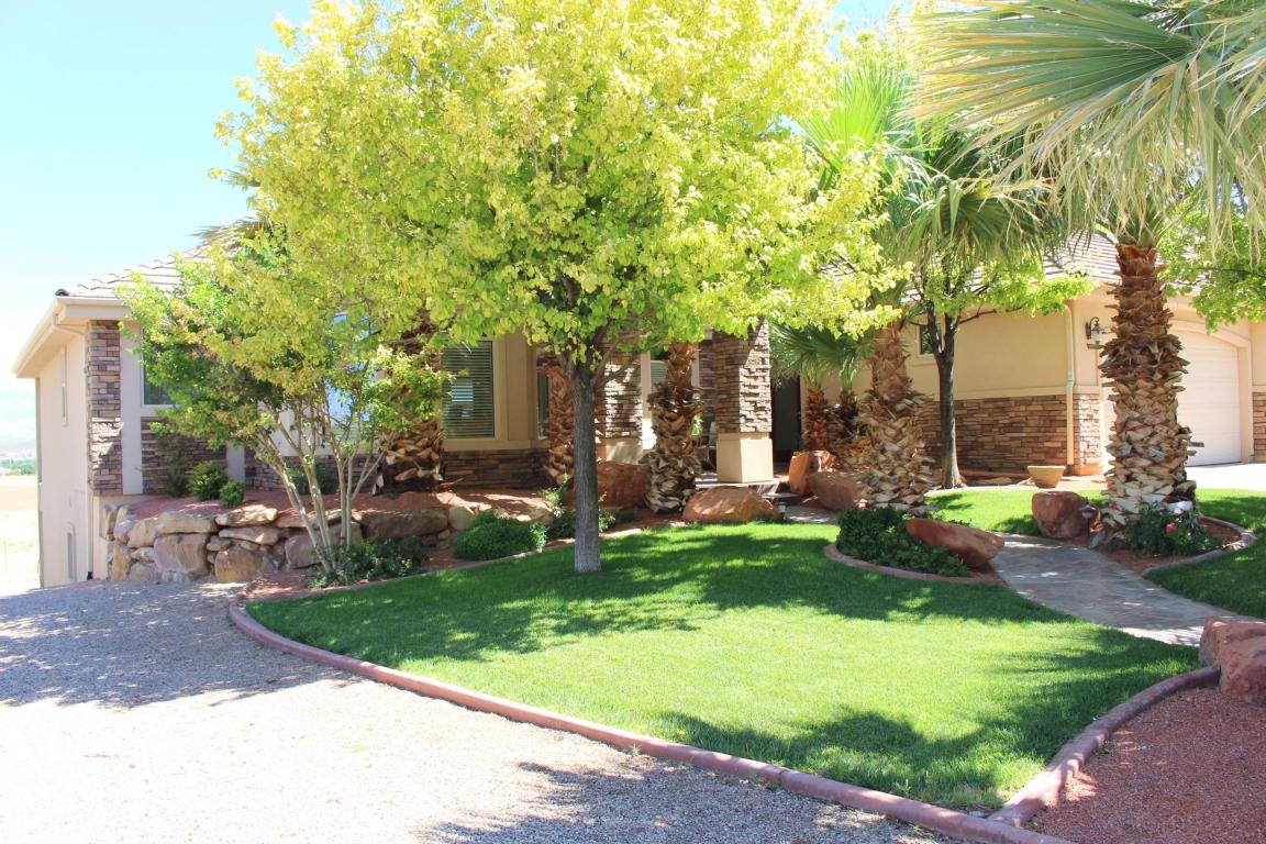 1922 Angel Heights DR, Hurricane, UT 84737