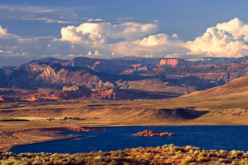 4917 W 3220 S, Hurricane, UT 84737