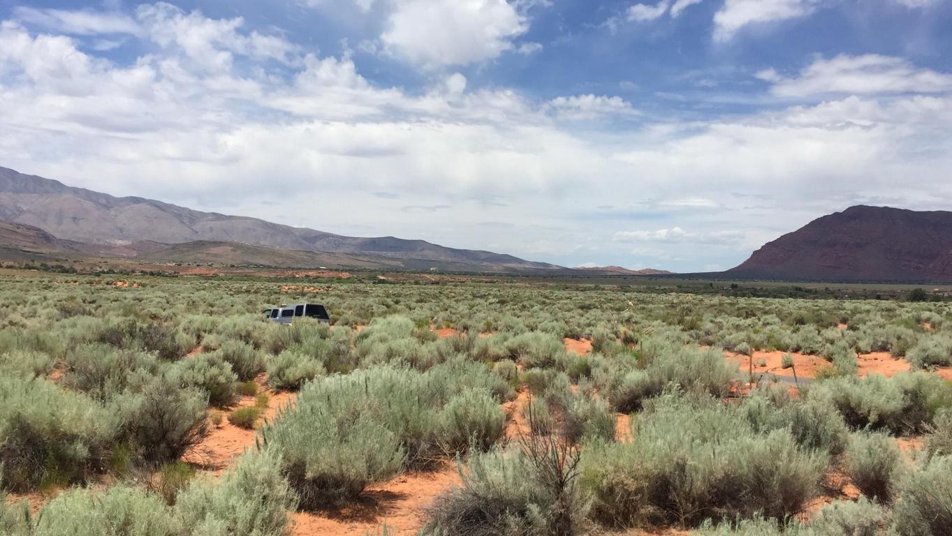Tearasinab Way, Ivins, UT 84738