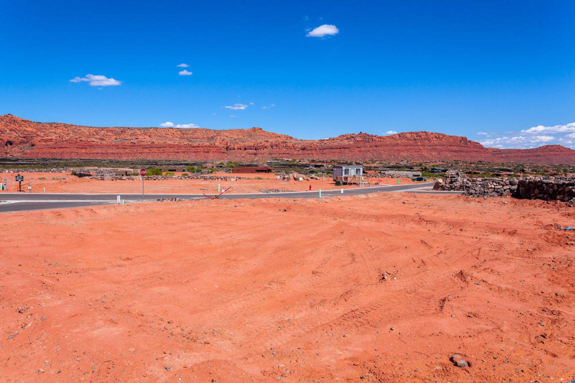 1355 E Snow Canyon Parkway, Ivins, UT 84738