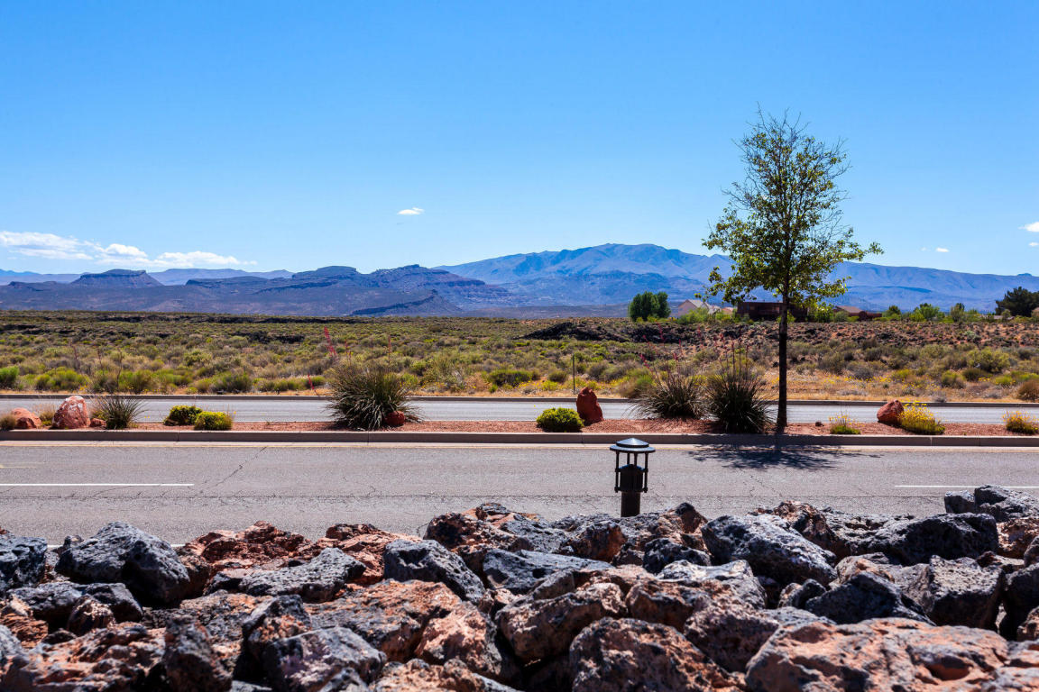 1355 E Snow Canyon Parkway, Ivins, UT 84738
