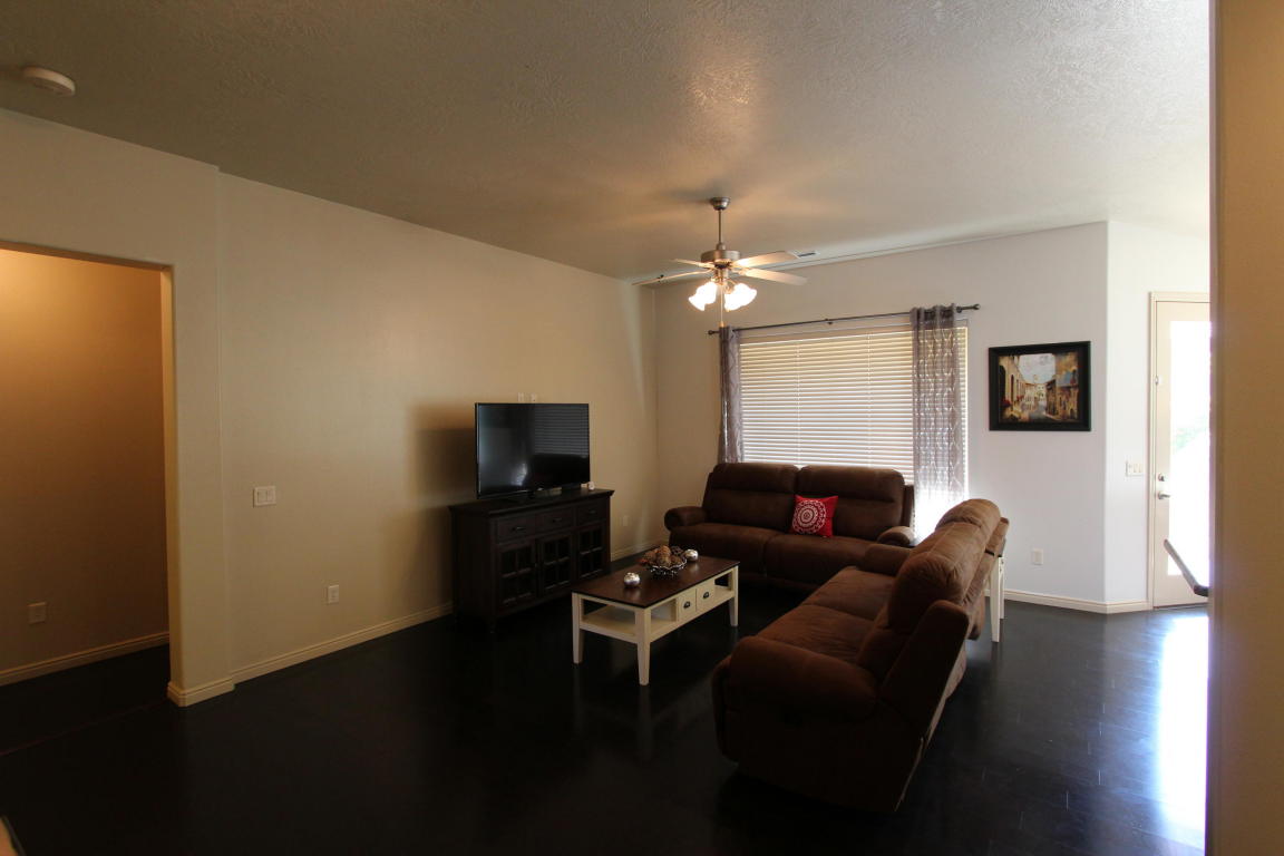 241 S 260 W, Ivins, UT 84738