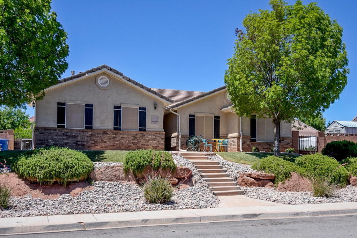 757 Praya DR, Ivins, UT 84738