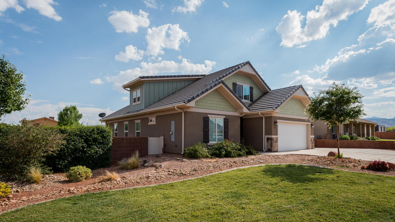 433 W 200 S, Ivins, UT 84738