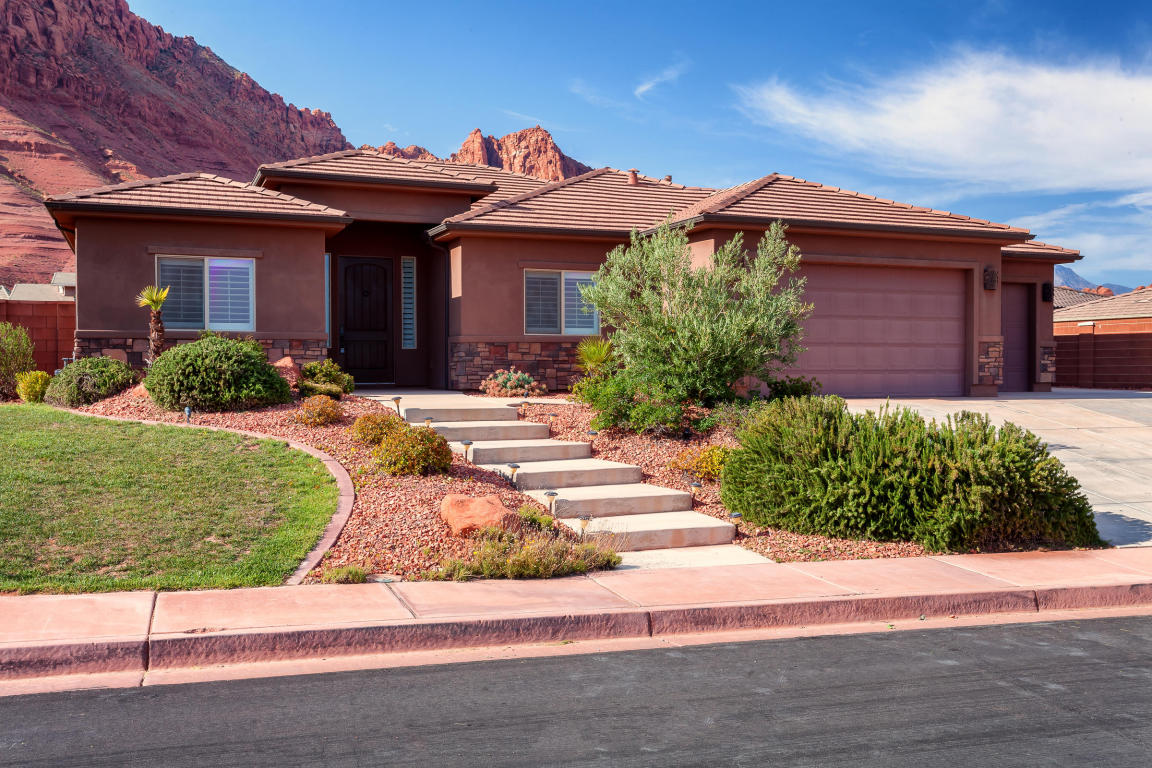 315 E 250 N, Ivins, UT 84738
